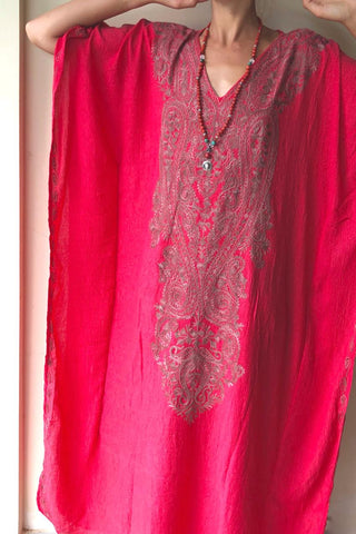Hand-embroidered ethnic tunic - fuschia